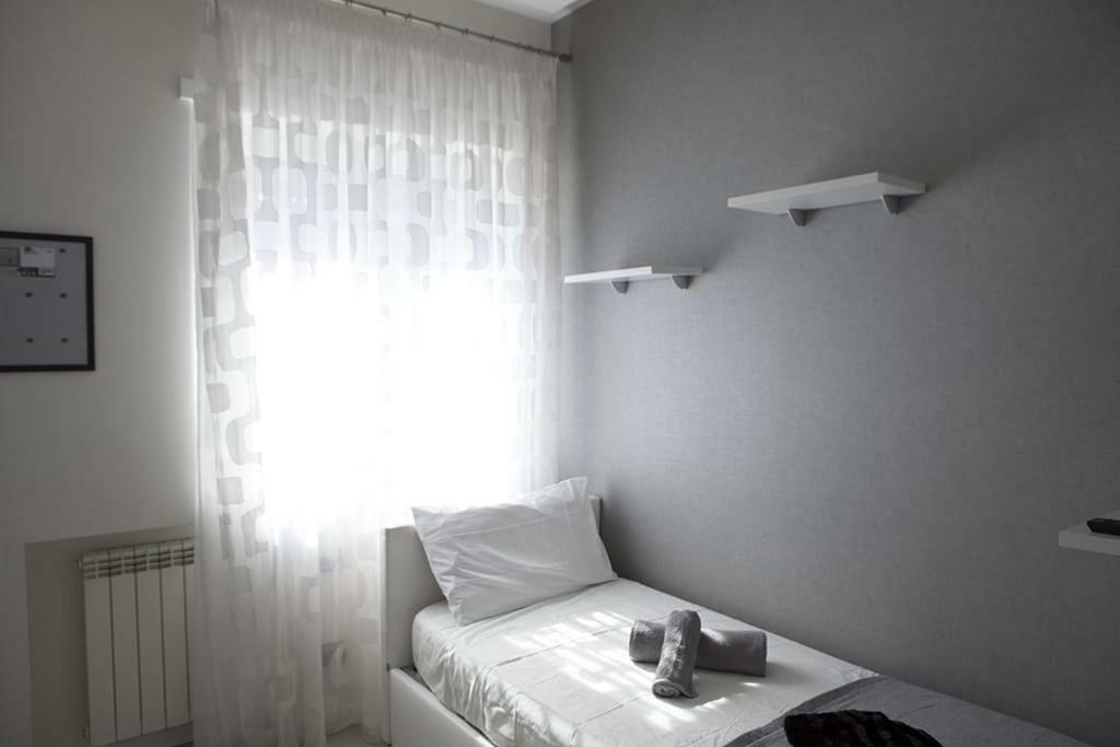 Crystal Skyline Neapolis Apartment Exterior photo